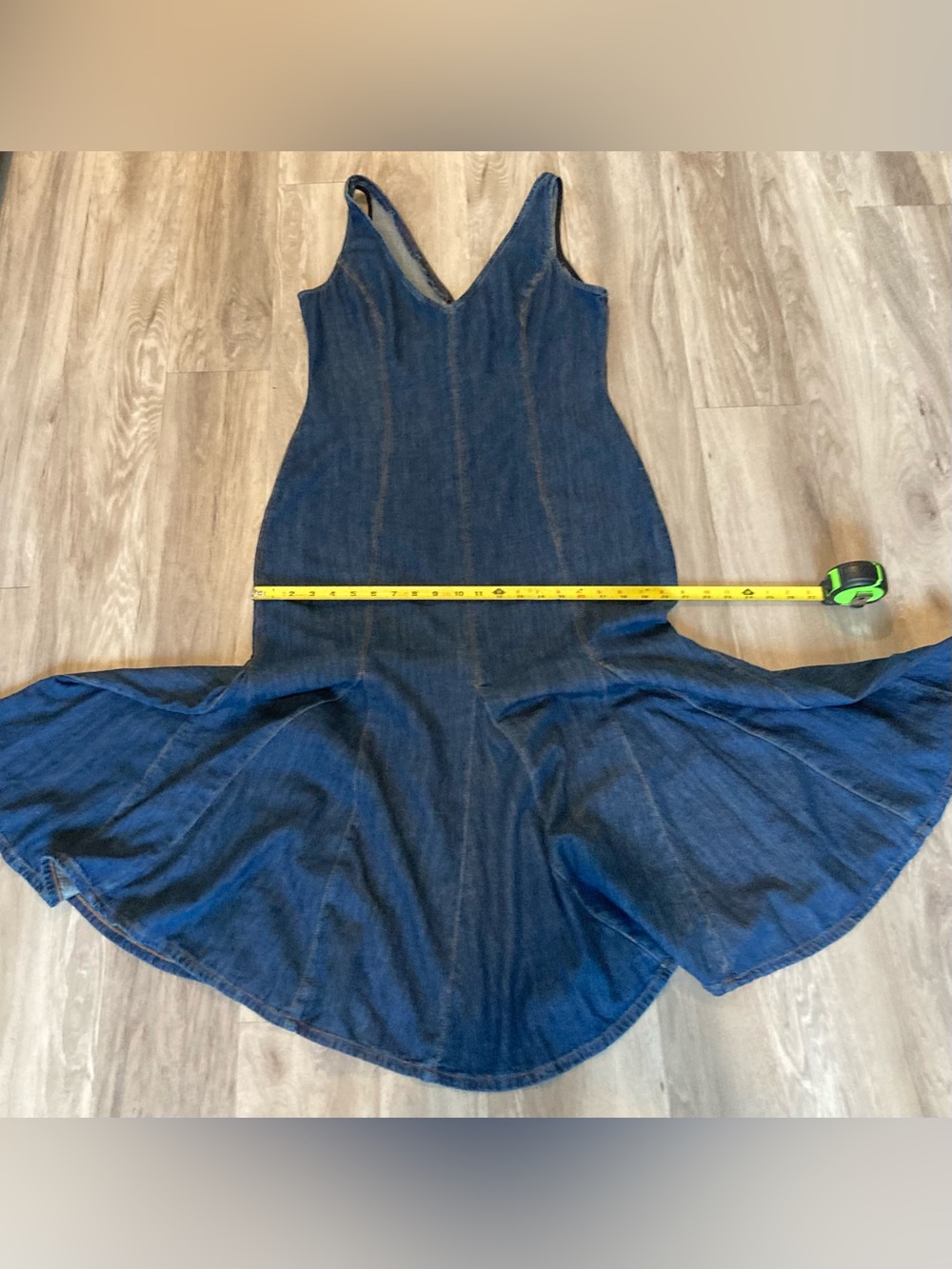 Reformation Serafina Denim Midi Dress Size 10 Dark Wash Mermaid Flare $248 - Picture 6 of 14